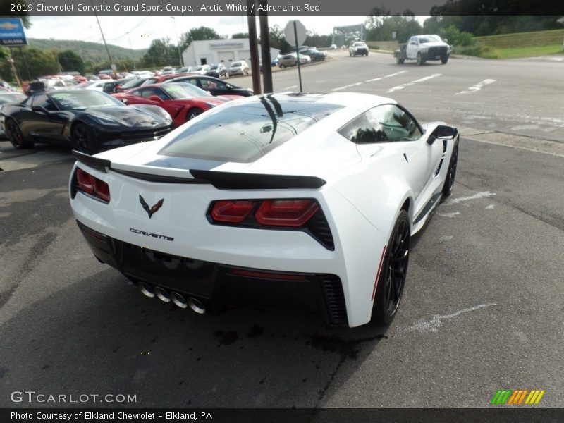 Arctic White / Adrenaline Red 2019 Chevrolet Corvette Grand Sport Coupe