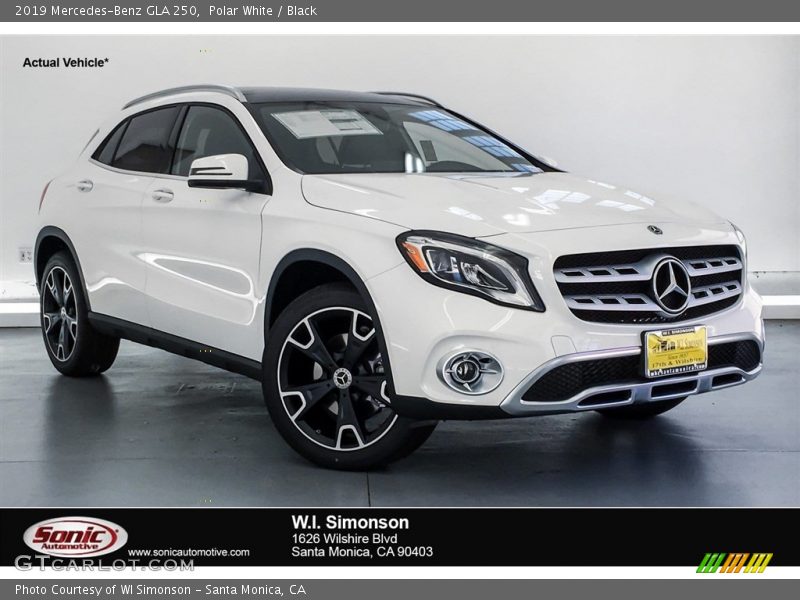 Polar White / Black 2019 Mercedes-Benz GLA 250