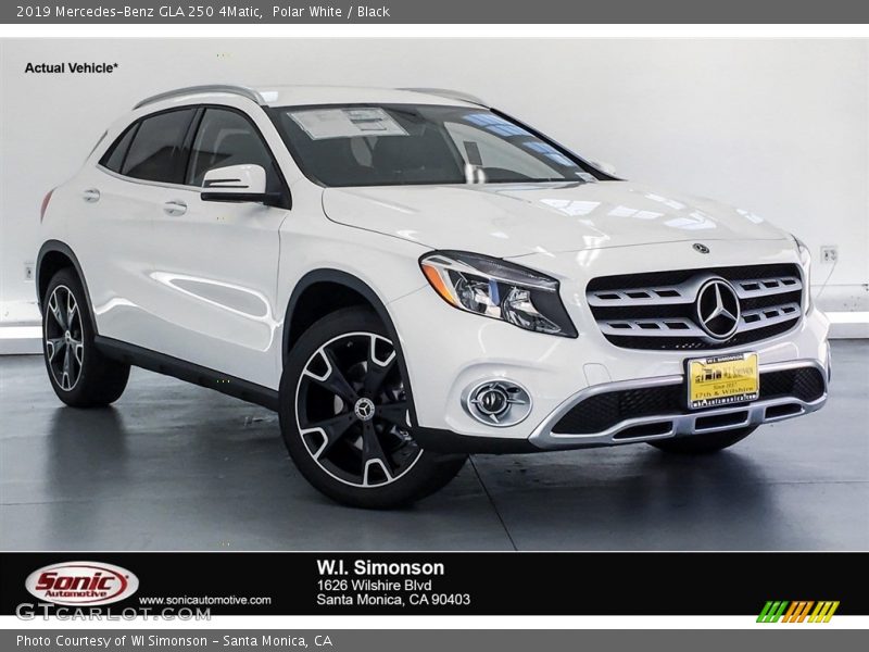 Polar White / Black 2019 Mercedes-Benz GLA 250 4Matic