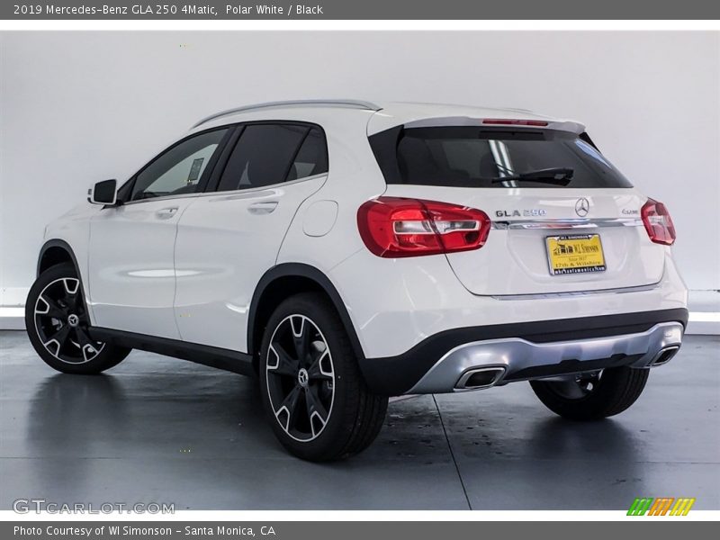Polar White / Black 2019 Mercedes-Benz GLA 250 4Matic