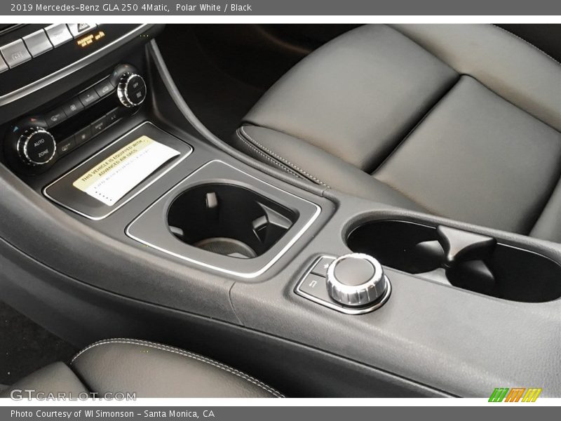 Polar White / Black 2019 Mercedes-Benz GLA 250 4Matic