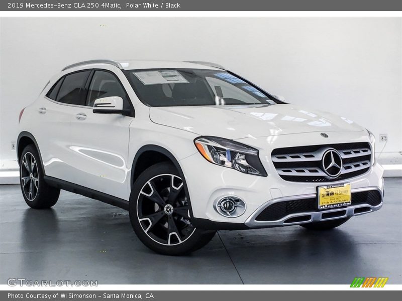 Polar White / Black 2019 Mercedes-Benz GLA 250 4Matic