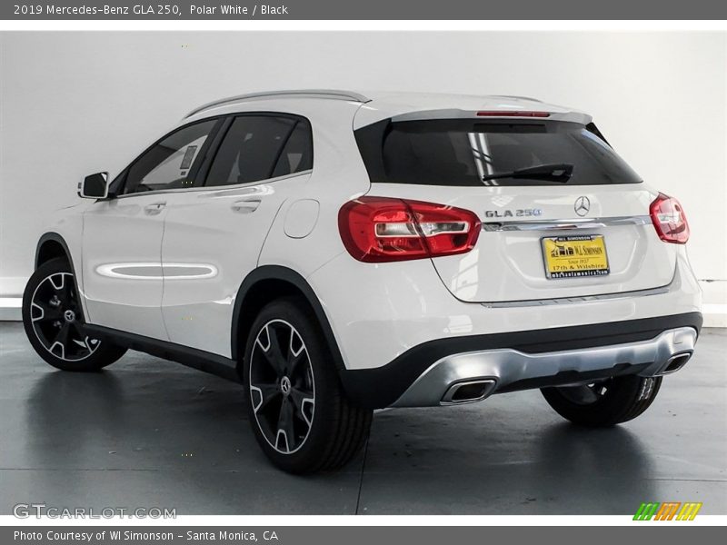 Polar White / Black 2019 Mercedes-Benz GLA 250