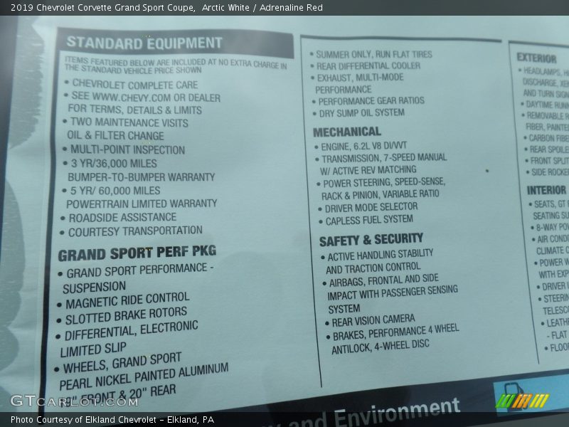 Arctic White / Adrenaline Red 2019 Chevrolet Corvette Grand Sport Coupe