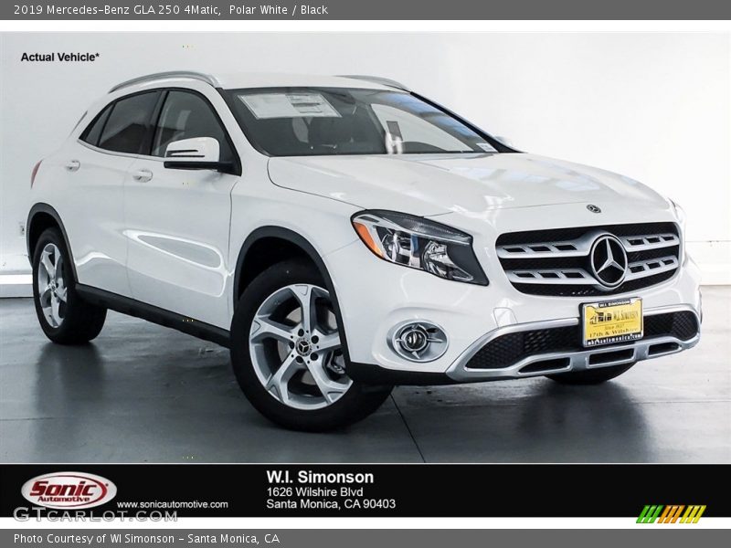 Polar White / Black 2019 Mercedes-Benz GLA 250 4Matic