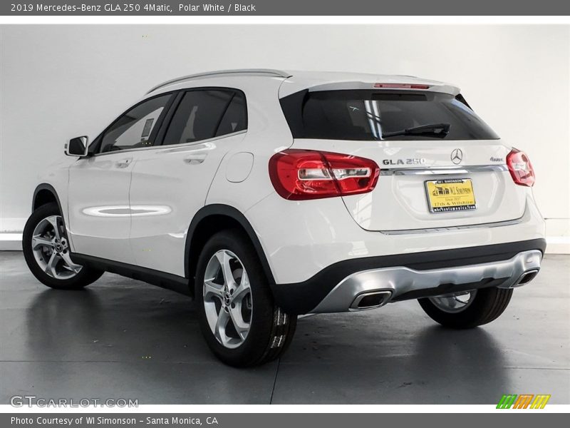 Polar White / Black 2019 Mercedes-Benz GLA 250 4Matic