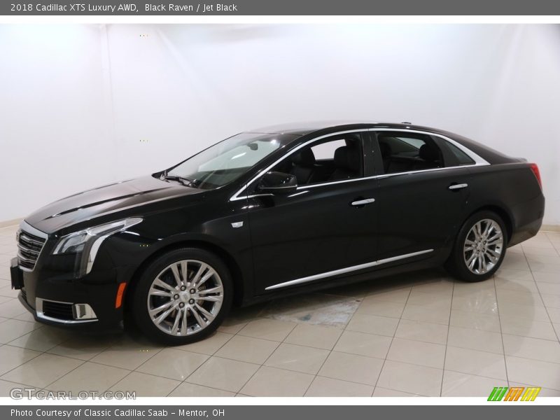 Front 3/4 View of 2018 XTS Luxury AWD