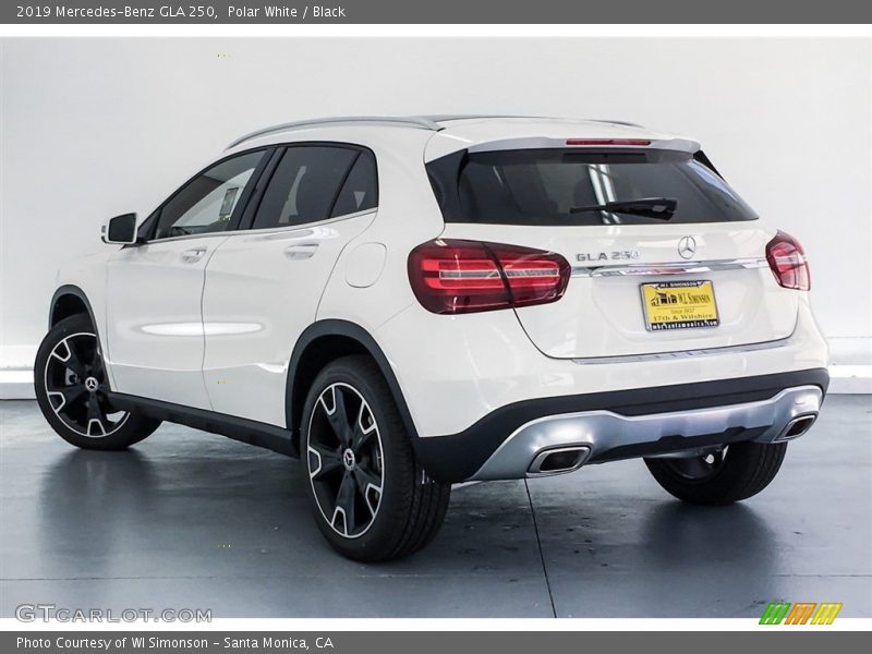 Polar White / Black 2019 Mercedes-Benz GLA 250