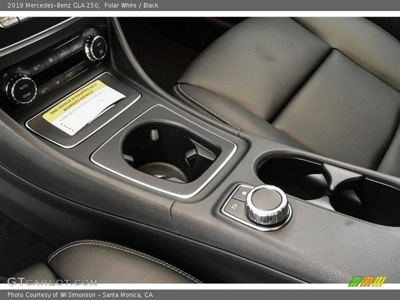Polar White / Black 2019 Mercedes-Benz GLA 250