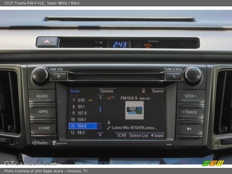 Super White / Black 2015 Toyota RAV4 XLE