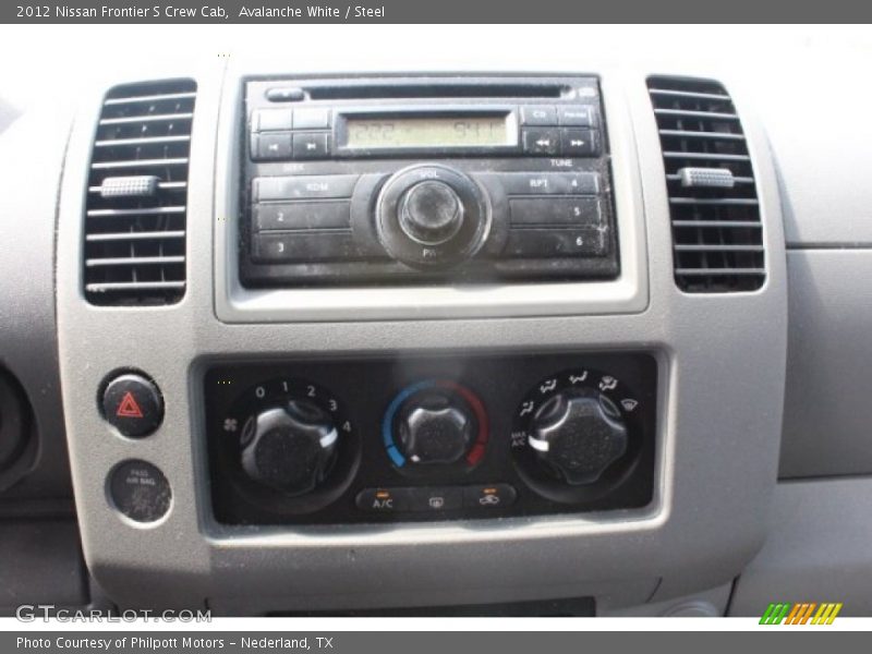 Avalanche White / Steel 2012 Nissan Frontier S Crew Cab