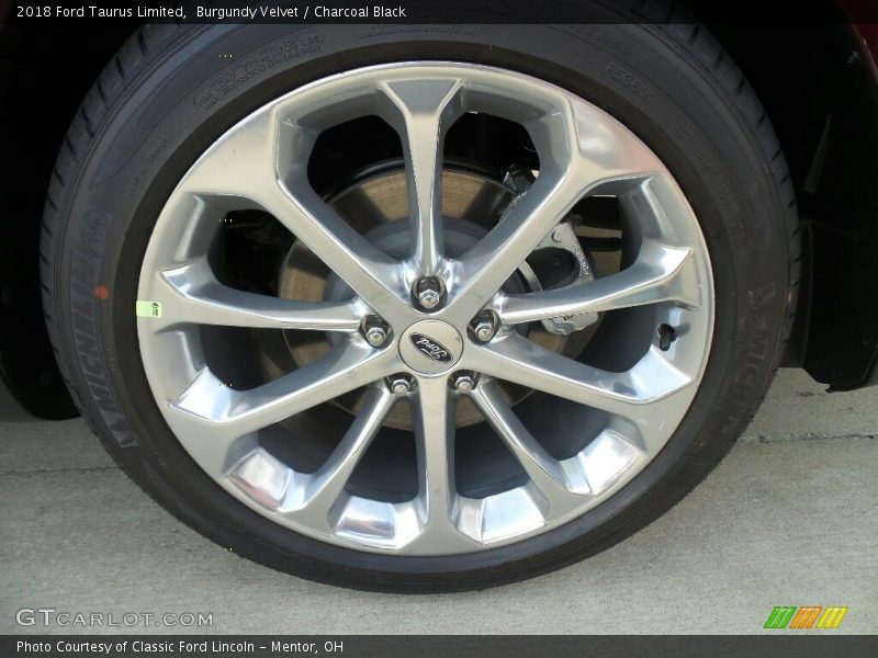 Burgundy Velvet / Charcoal Black 2018 Ford Taurus Limited