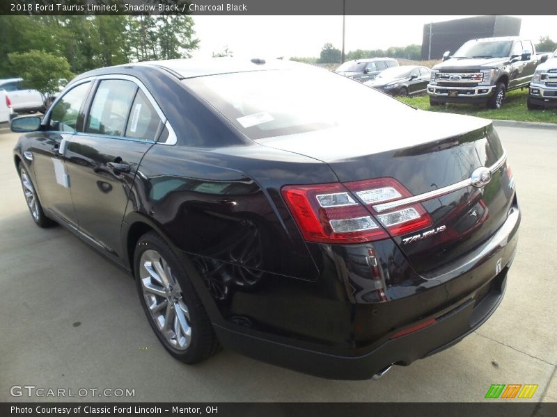 Shadow Black / Charcoal Black 2018 Ford Taurus Limited