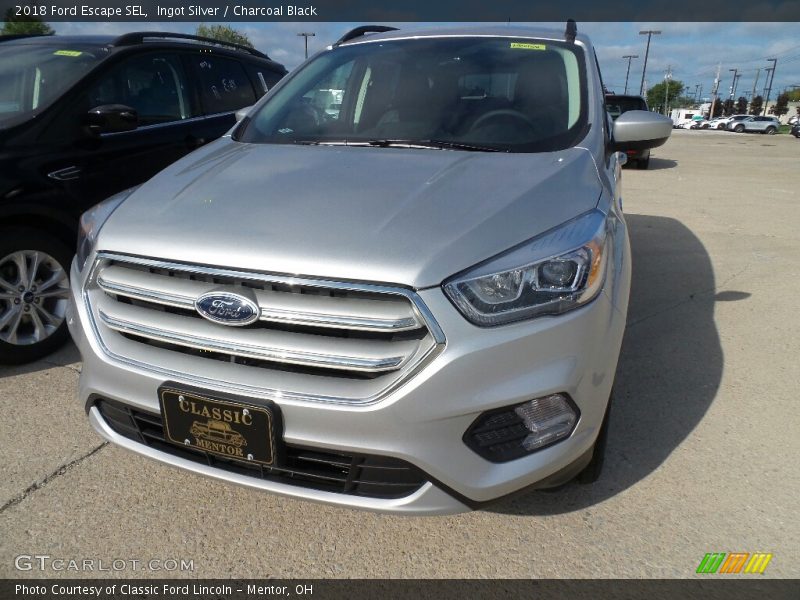 Ingot Silver / Charcoal Black 2018 Ford Escape SEL