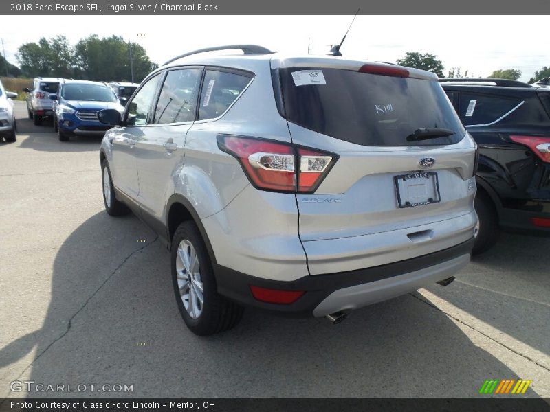 Ingot Silver / Charcoal Black 2018 Ford Escape SEL