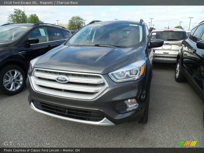 Magnetic / Charcoal Black 2018 Ford Escape SEL