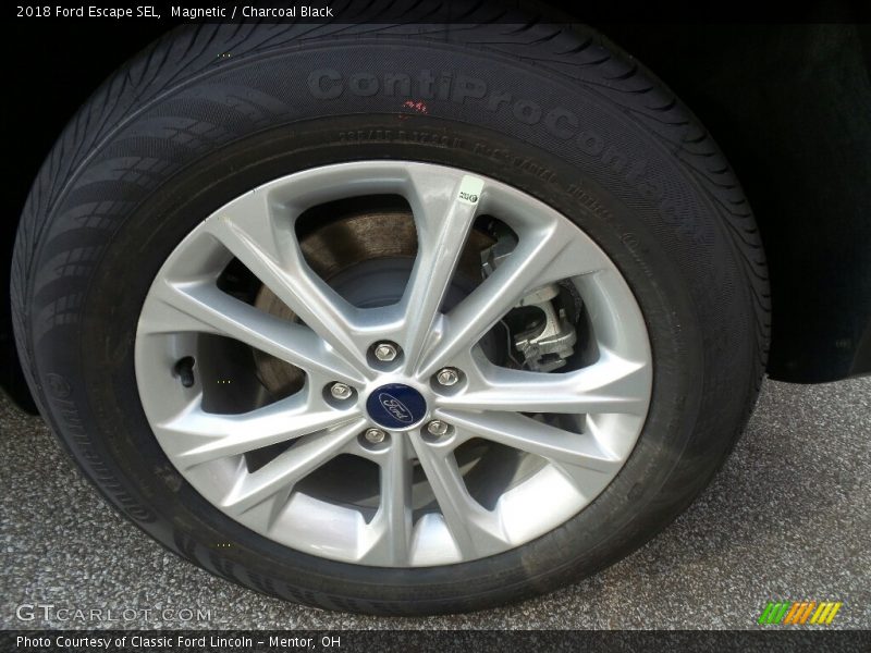 Magnetic / Charcoal Black 2018 Ford Escape SEL