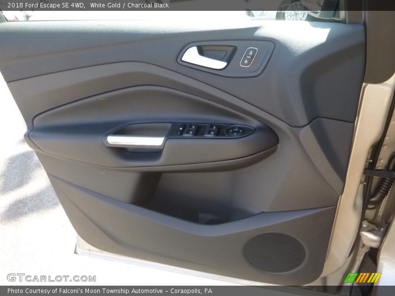 White Gold / Charcoal Black 2018 Ford Escape SE 4WD