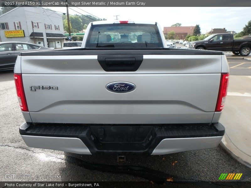 Ingot Silver Metallic / Medium Earth Gray 2015 Ford F150 XL SuperCab 4x4