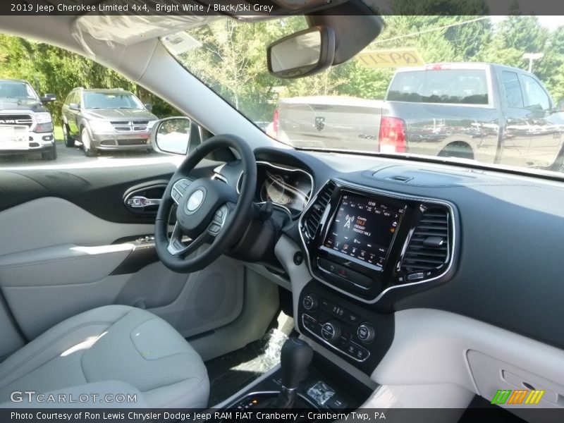 Bright White / Black/Ski Grey 2019 Jeep Cherokee Limited 4x4