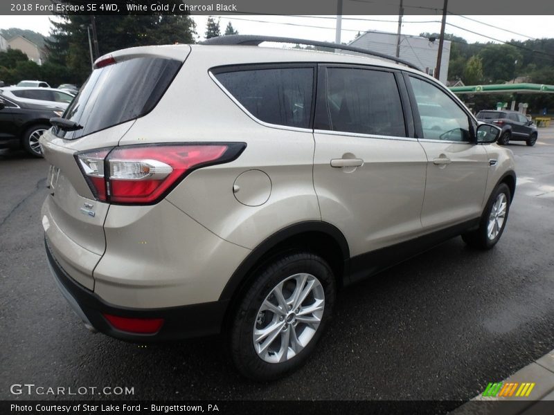 White Gold / Charcoal Black 2018 Ford Escape SE 4WD