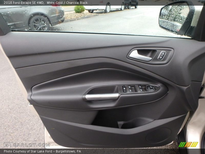 White Gold / Charcoal Black 2018 Ford Escape SE 4WD