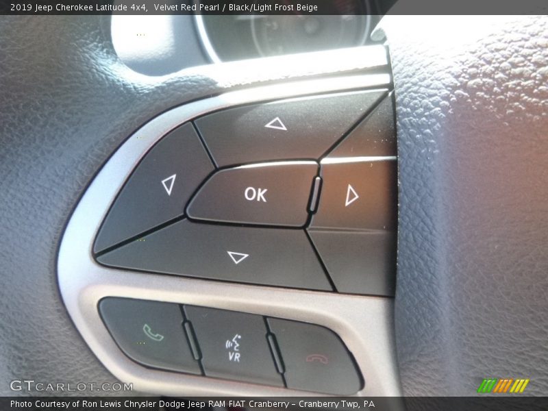 Velvet Red Pearl / Black/Light Frost Beige 2019 Jeep Cherokee Latitude 4x4