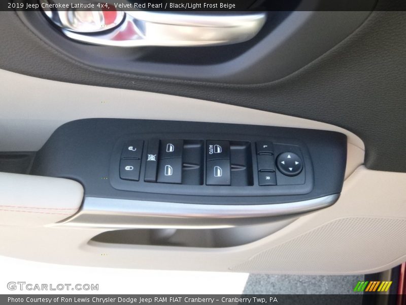 Velvet Red Pearl / Black/Light Frost Beige 2019 Jeep Cherokee Latitude 4x4