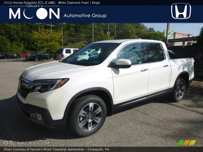 White Diamond Pearl / Beige 2019 Honda Ridgeline RTL-E AWD