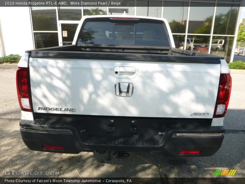 White Diamond Pearl / Beige 2019 Honda Ridgeline RTL-E AWD