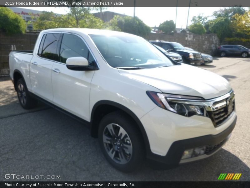 White Diamond Pearl / Beige 2019 Honda Ridgeline RTL-E AWD