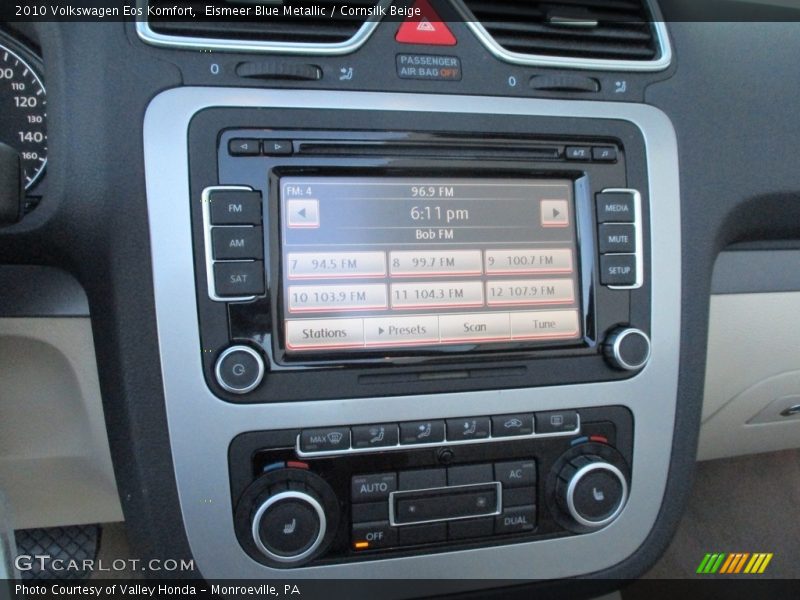 Eismeer Blue Metallic / Cornsilk Beige 2010 Volkswagen Eos Komfort