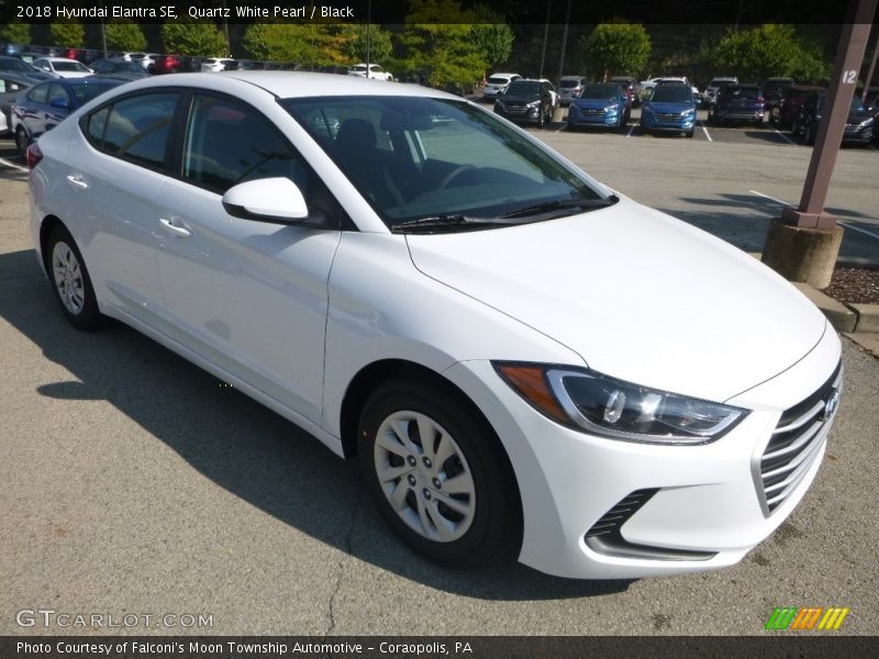 Quartz White Pearl / Black 2018 Hyundai Elantra SE