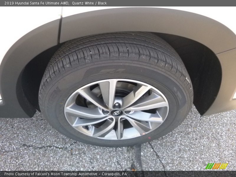 Quartz White / Black 2019 Hyundai Santa Fe Ultimate AWD