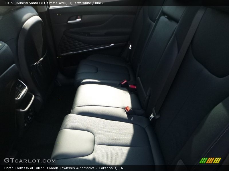 Quartz White / Black 2019 Hyundai Santa Fe Ultimate AWD