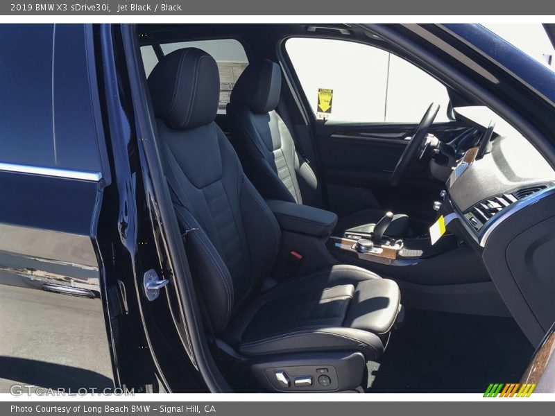 Jet Black / Black 2019 BMW X3 sDrive30i