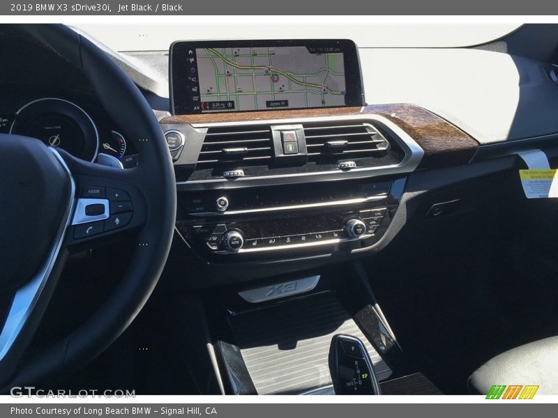 Jet Black / Black 2019 BMW X3 sDrive30i