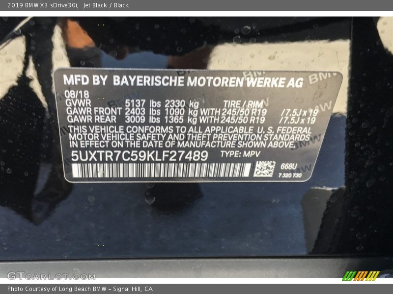 Jet Black / Black 2019 BMW X3 sDrive30i