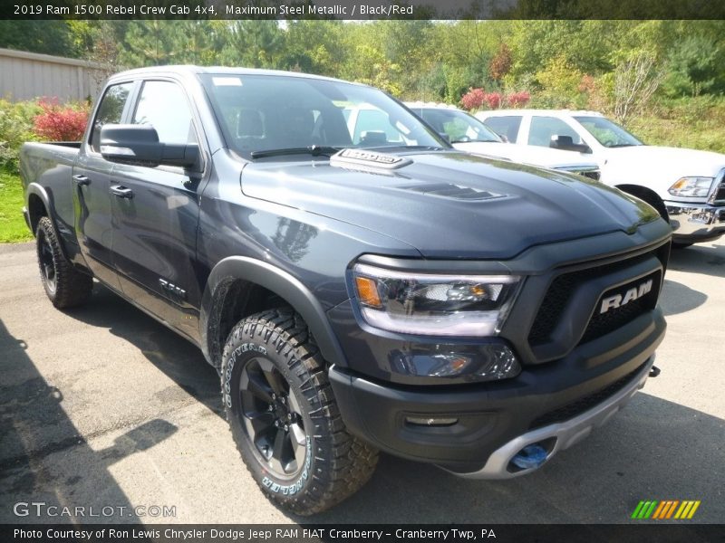 Front 3/4 View of 2019 1500 Rebel Crew Cab 4x4