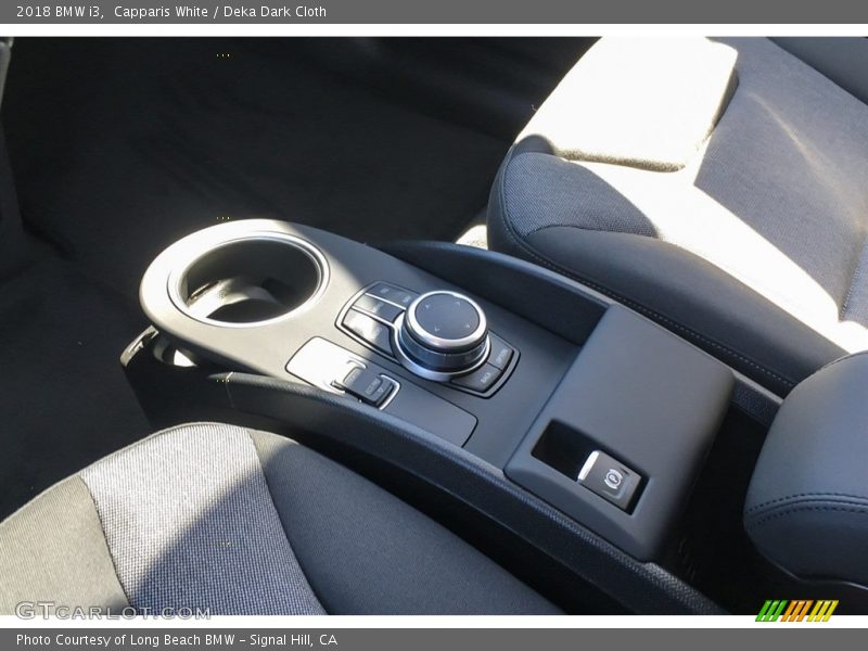 Capparis White / Deka Dark Cloth 2018 BMW i3