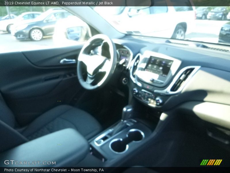 Pepperdust Metallic / Jet Black 2019 Chevrolet Equinox LT AWD