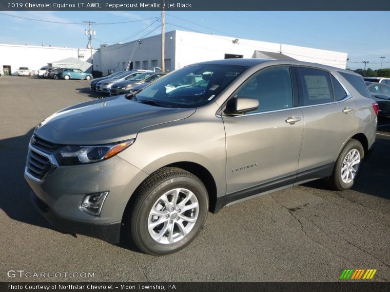 Pepperdust Metallic / Jet Black 2019 Chevrolet Equinox LT AWD