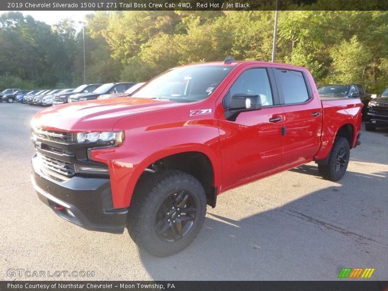 Front 3/4 View of 2019 Silverado 1500 LT Z71 Trail Boss Crew Cab 4WD