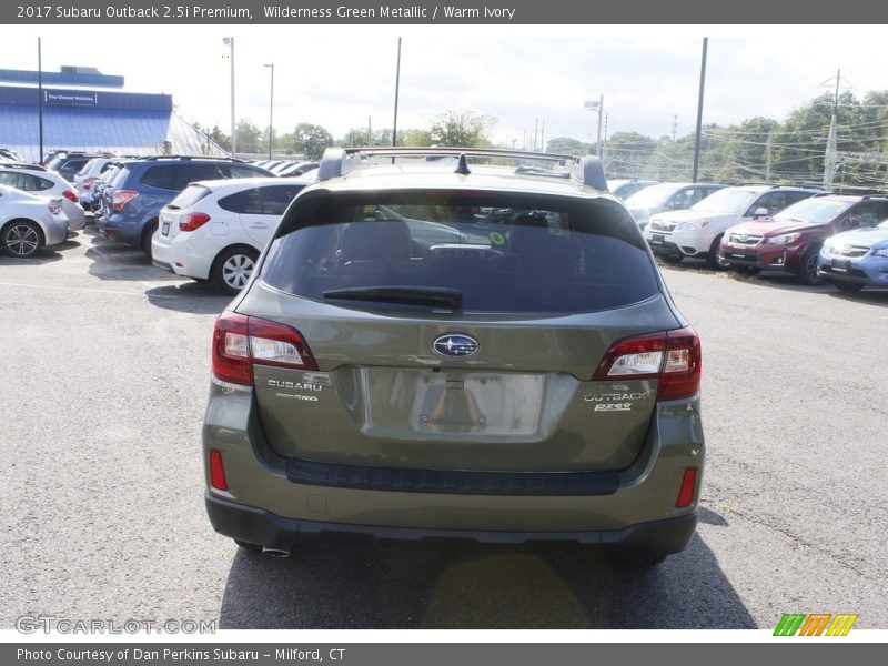 Wilderness Green Metallic / Warm Ivory 2017 Subaru Outback 2.5i Premium