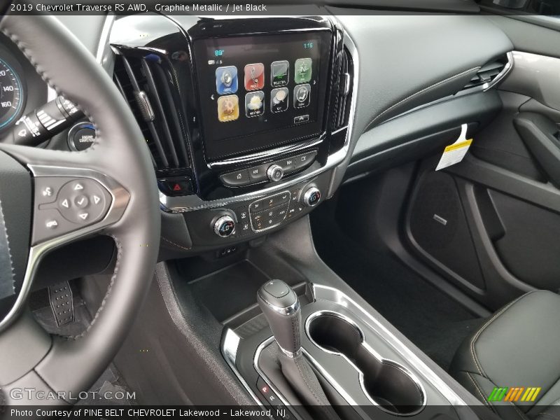 Graphite Metallic / Jet Black 2019 Chevrolet Traverse RS AWD