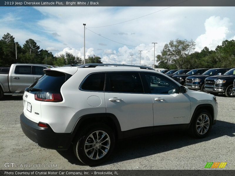 Bright White / Black 2019 Jeep Cherokee Latitude Plus
