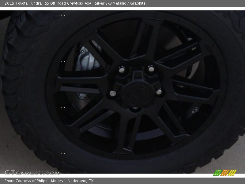 Silver Sky Metallic / Graphite 2019 Toyota Tundra TSS Off Road CrewMax 4x4