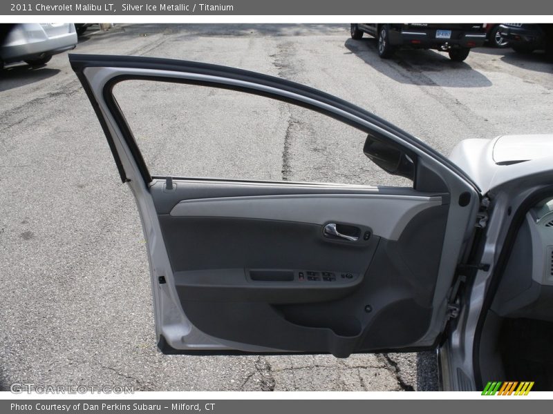 Silver Ice Metallic / Titanium 2011 Chevrolet Malibu LT
