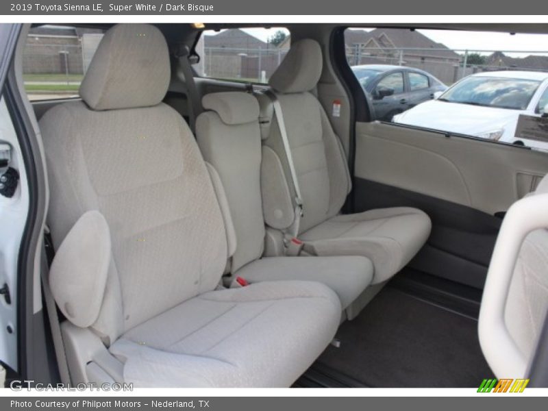 Super White / Dark Bisque 2019 Toyota Sienna LE