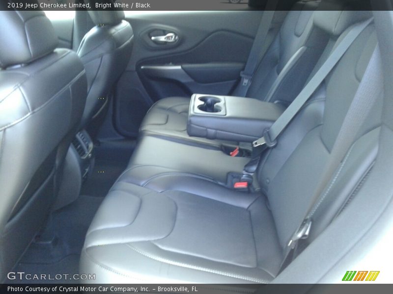 Bright White / Black 2019 Jeep Cherokee Limited